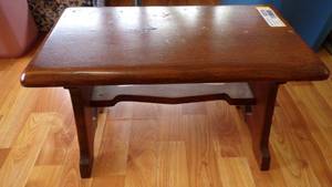 lot 9378 image: FOOT STOOL
