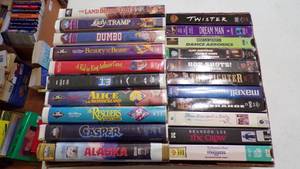 lot 9401 image: VHS TAPES