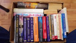 lot 9424 image: BOOKS
