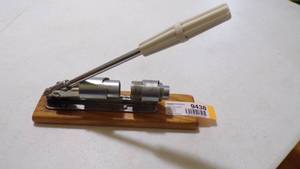 lot 9438 image: NUT CRACKER