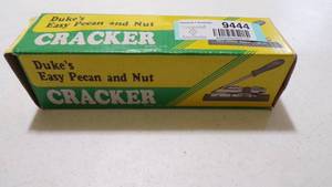 lot 9444 image: NUT CRACKER