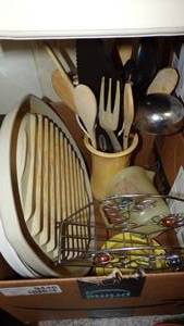 lot 9446 image: KITCHEN MISC.