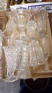 lot 9470 image: GLASSWARE