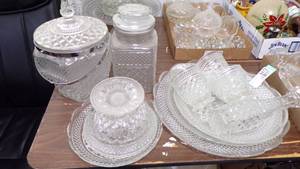 lot 9472 image: WEXFORD GLASSWARE