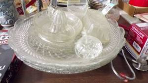 lot 9524 image: WEXFORD GLASSWARE