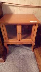 lot 9548 image: SIDE TABLE WSTORAGE