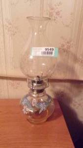 lot 9549 image: OIL LAMP