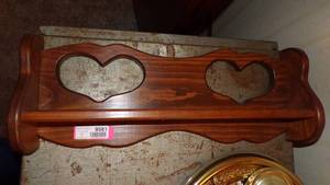 lot 9581 image: WOOD SHELF DECOR