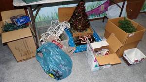 lot 9592 image: UNDER-TABLE OF HOLIDAY DECOR
