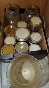 lot 9665 image: CANNING JARS - PINT