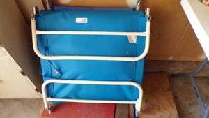 lot 9683 image: 2 - FOLDING LOUNGE CHAIRS