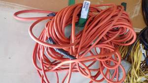 lot 9695 image: EXTENSION CORD