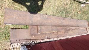 lot 9711 image: 2X LUMBER - OLD WATERBED FRAME