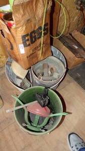 lot 9721 image: GALVANIZED TUB, BUCKET, ETC.