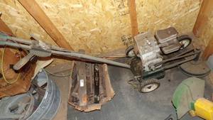 lot 9723 image: WEED EATER ON WHEELS