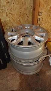 lot 9731 image: 2 WHEELS