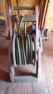 lot 9736 image: GARDEN HOSE AND CART