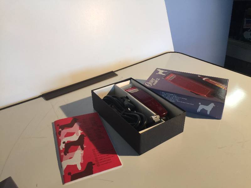 lot 3047 image: Oster mark II dog trimmer model113-86