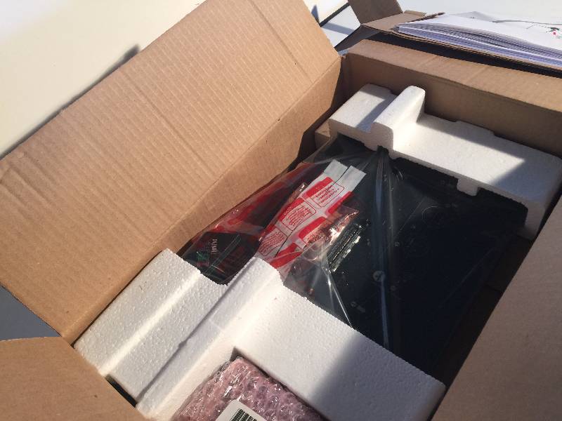 lot 3072 image: Thinkpad mini docking station 2504-10u