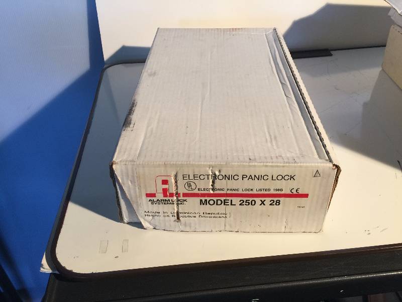 lot 3188 image: Alarm lock electronic panic lock