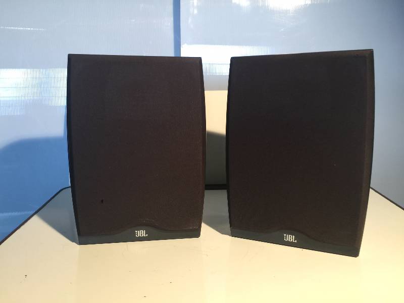 lot 3223 image: pair of JBL northridge series speakers
