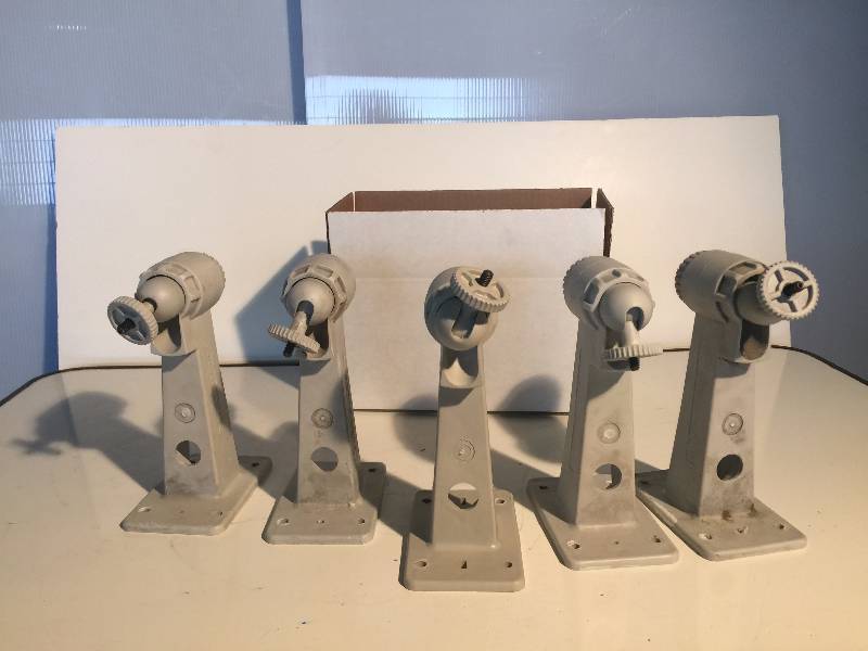 lot 3227 image: lot of 5 surveillance camera wall mount