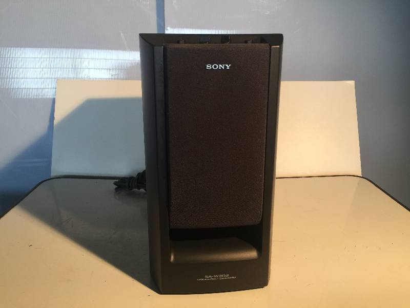 lot 3287 image: sony subwoffer