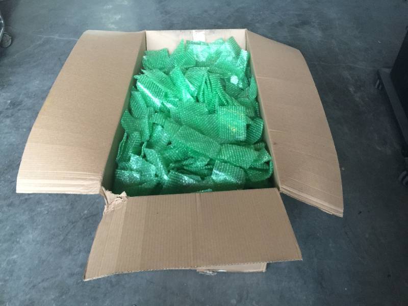 lot 3317 image: box of 5x7 bubble pouch (1200 pieces)
