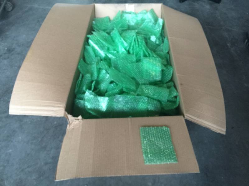 lot 3327 image: box of 5x7 bubble pouch (1200 pieces)