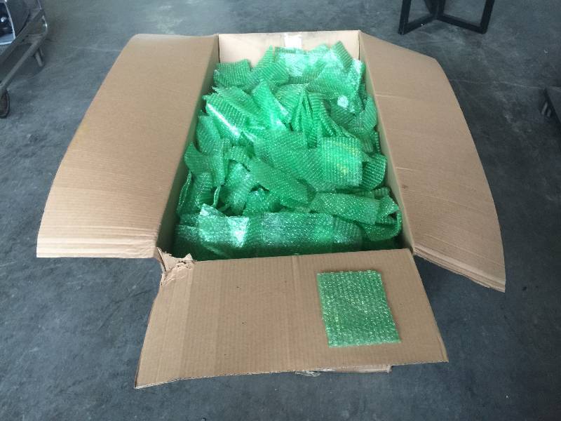 lot 3338 image: box of 5x7 bubble pouch (1200 pieces)