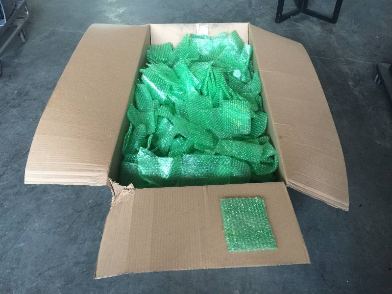 lot 3343 image: box of 5x7 bubble pouch (1200 pieces)