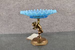 lot 1324 image: Vintage Brass Angel Holding Blue Hobnail Dish  Glass and Brass  5 Tall