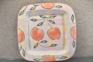 lot 1336 image: Vintage Toscane Platter and Painted  Made in Italy  16  x 16