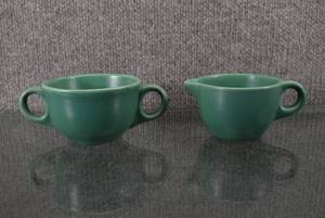 lot 1409 image: Set of 2 Frankoma Cream and Sugar  Green  2