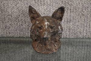 lot 1423 image: Vintage Tin Fox Ink Well  3