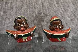 lot 1441 image: Vintage Black Americana Boy and Girl Chalkware  Pegs on Bottom Missing.  5
