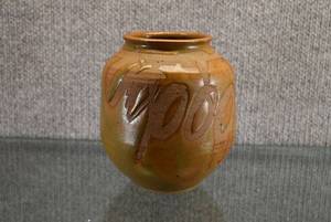 lot 1445 image: Vintage Georgia Studio Moo Cow Drip Glaze Bulbous Vase  Signed on Bottom  6 Tall
