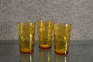 lot 1461 image: Set of 3 Inverted Coin Dot Amber Juice Glass  4 Tall