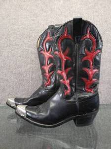 lot 1544 image: Vintage Laredo Black Steel Tip Cowboy Boots  Red Branch Accent  Size 8-12