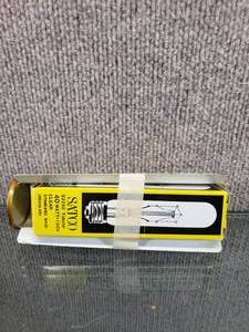 lot 1549 image: Satco S3252 Tubular 40 Watt Clear Standard Base Bulb  5 12 Long