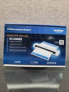 lot 1573 image: Brother DSMobile 620 Scanner  Compact for Desktop & On the Go