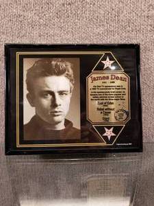 lot 1585 image: Vintage James Dean 1931-1955 Commemorative Photo  8 x 10
