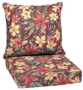 lot 3928 image: Arden Selections Tropical Outdoor Deep Seat Cushion Set