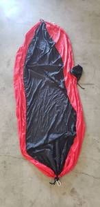 lot 4325 image: 9 Red And Black Hammock With Pocket And Two 80 Ropes. Bag Attached