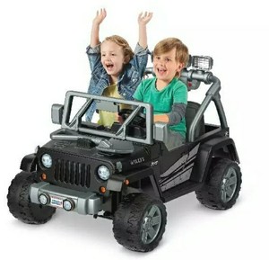 lot 4326 image: 12 v Power Wheels Jeep Wrangler Willys Ride On Kids SUV Truck Vehicle