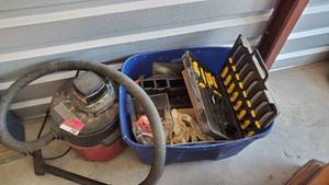 lot 2988 image: 1.25 Shop Vac, Stanley Knife Set and More