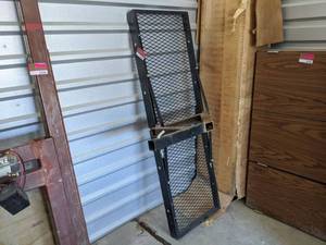 lot 4207 image: Wheel Chair Hauler