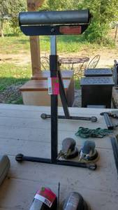 lot 9013 image: (2) Orbital Sanders, Stand