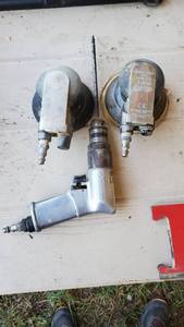 lot 9014 image: (2) Orbital Sanders, Husky 38in Rev Drill