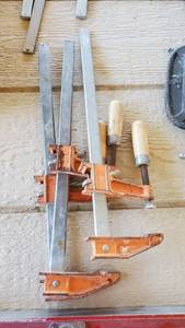 lot 9020 image: (3) Metal Clamps